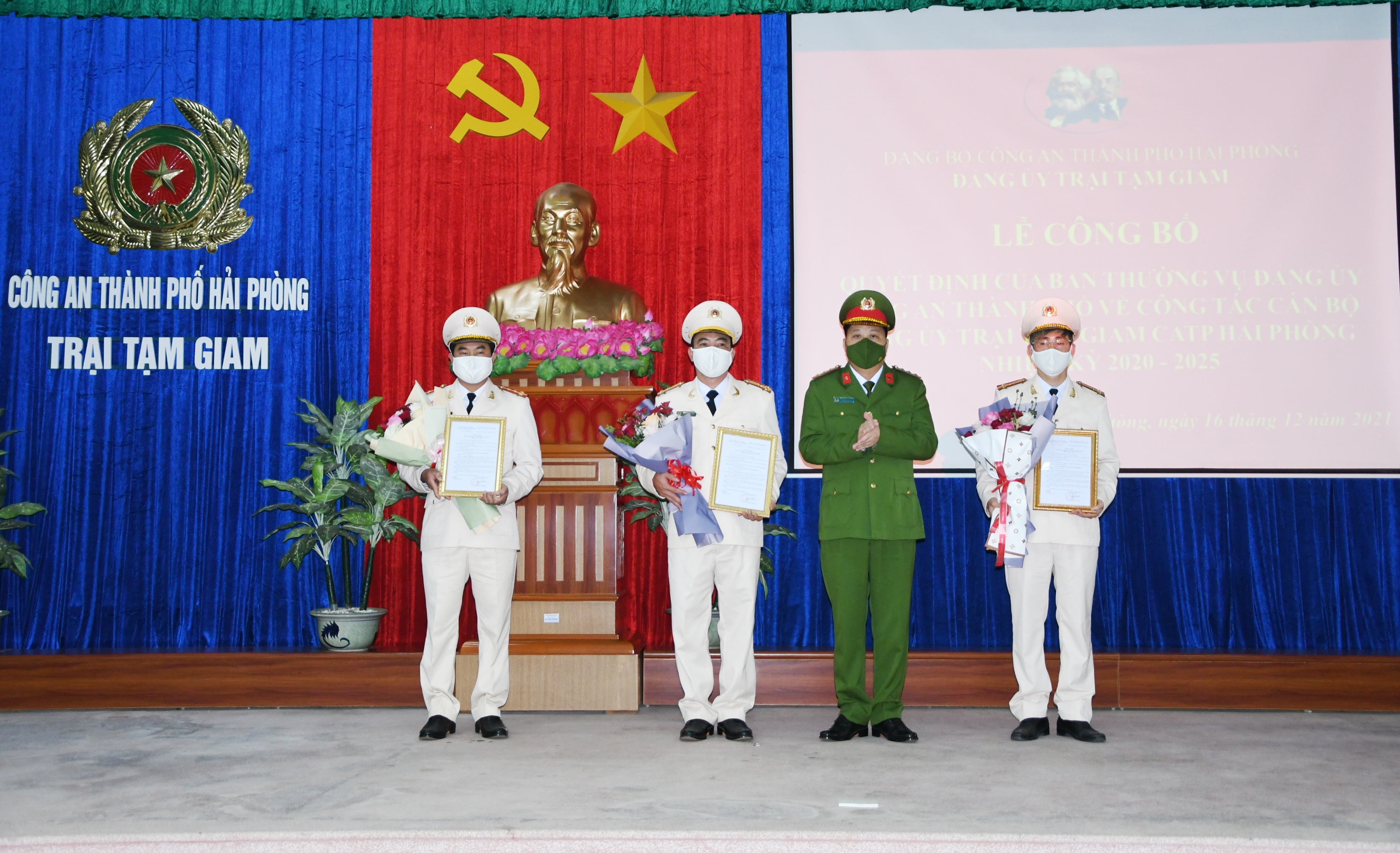 Công bố Quyết định kiện toàn Ban Chấp hành Đảng ủy Trại Tạm giam Công an thành phố